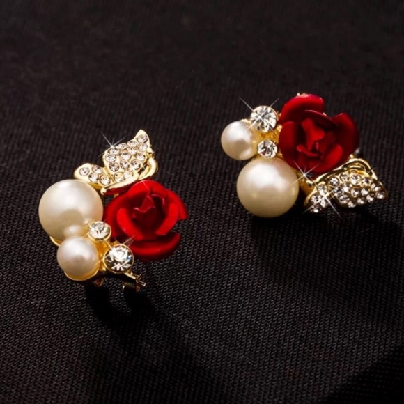 NEVER WORN🌹Rosebud with pearl earrings - Picture 1 of 3